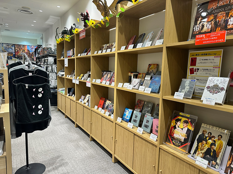 大阪店 店内